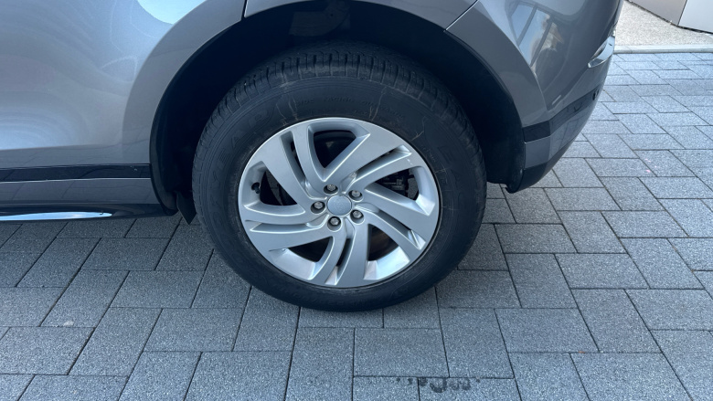 Land Rover Range Rover Evoque 2.0 D200 R-Dynamic S 5dr Auto Diesel Hatchback